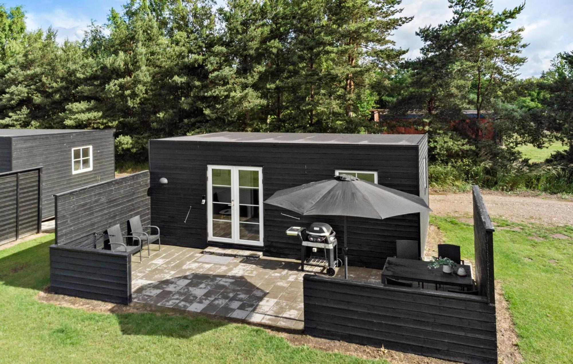 2 Bedroom Gorgeous Apartment In Vaeggerlose Bøtø By Exterior foto